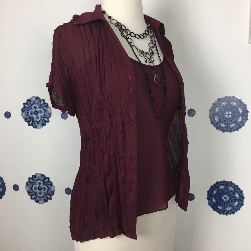 Offer Style & Co 2 piece short sleeve button & tank top dark red size 6 P